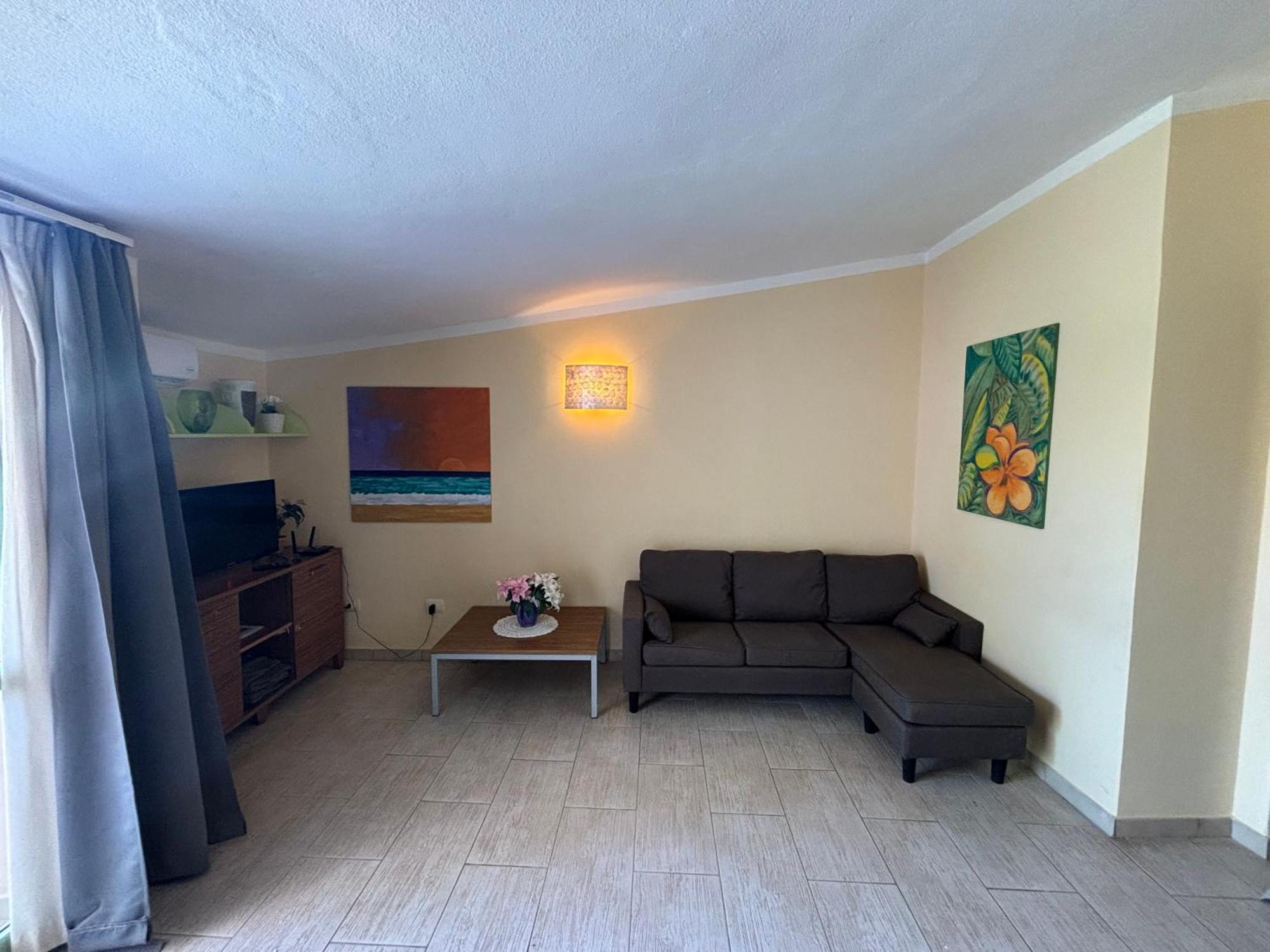 Cozy Apartment With Pool, Near Beach And Center 산타 마리아 외부 사진